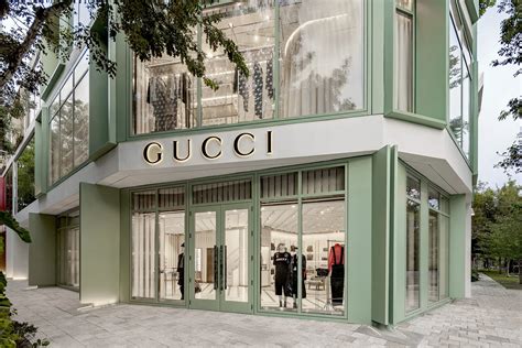 gucci design district miami fl.